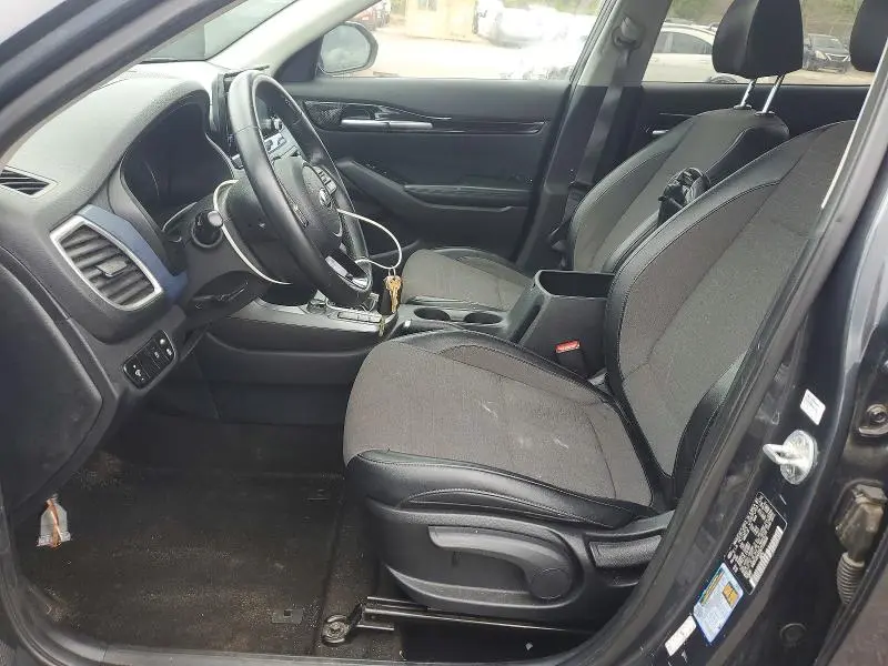 2021 KIA SELTOS S  