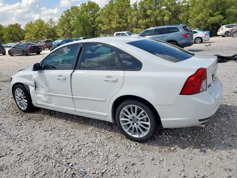 2011 VOLVO S40 T5  