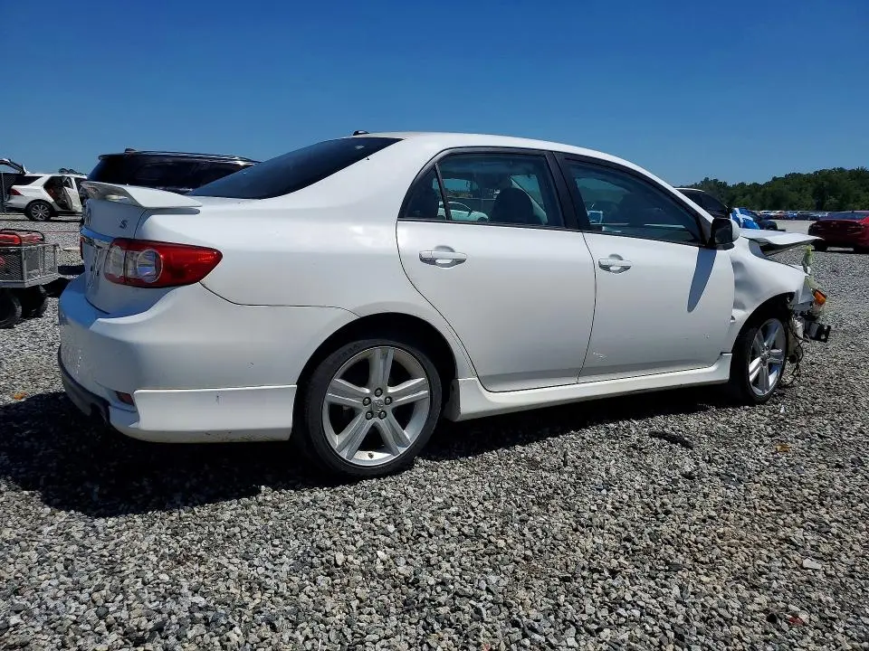 2013 TOYOTA COROLLA S  