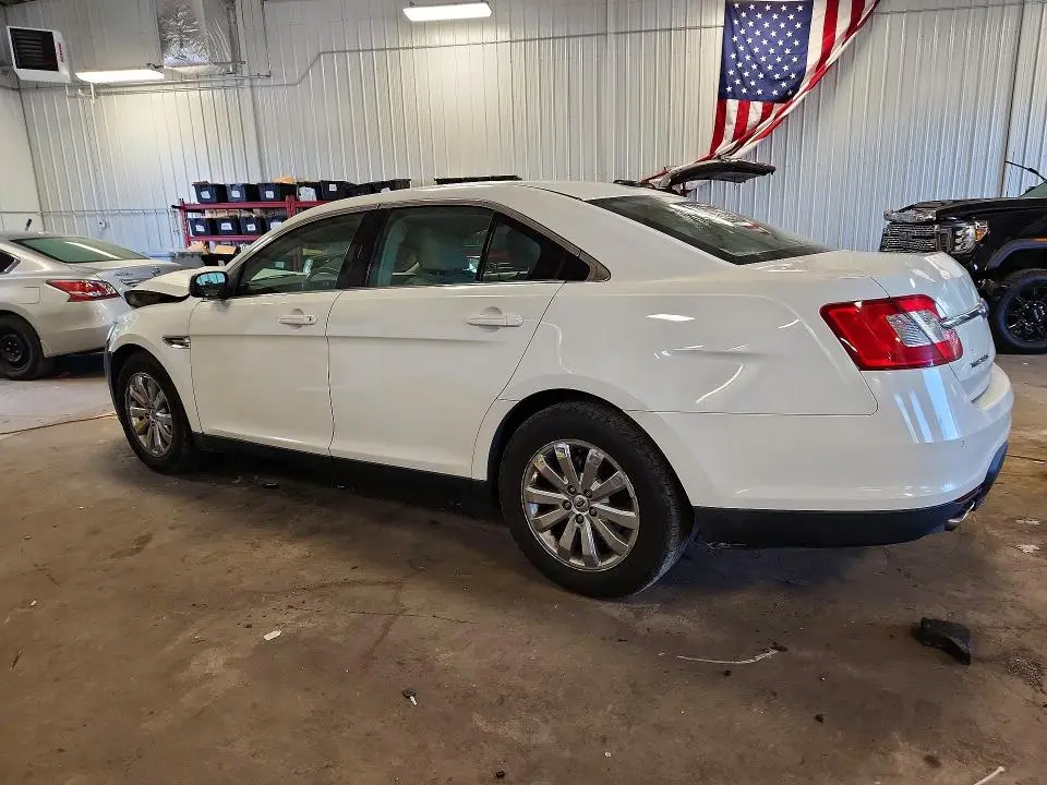 2010 FORD TAURUS SEL  