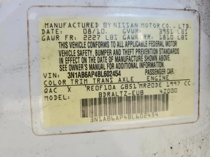 2011 NISSAN SENTRA 2.0  