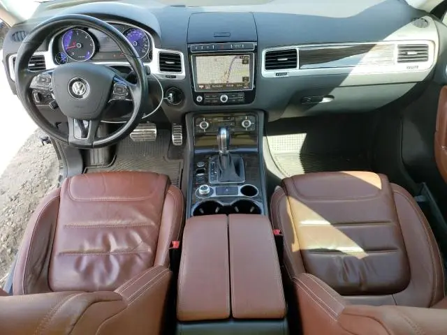2015 VOLKSWAGEN TOUAREG V6 TDI  