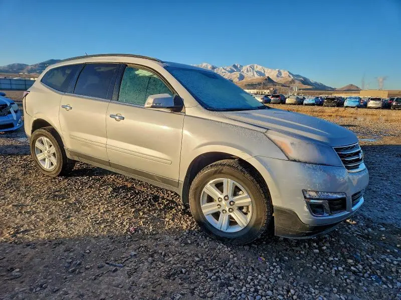 2014 CHEVROLET TRAVERSE LT  