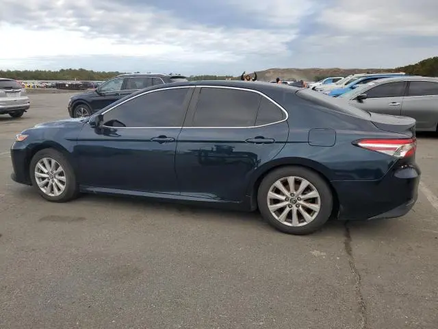 2020 TOYOTA CAMRY LE  