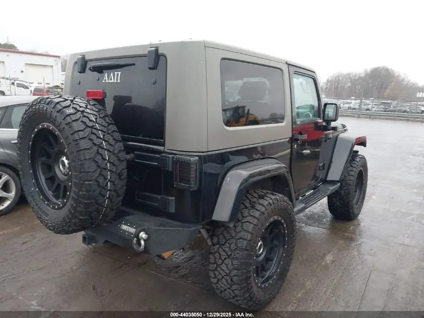 2010 JEEP WRANGLER SAHARA