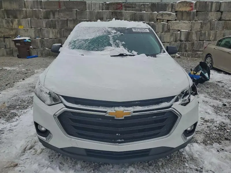 2021 CHEVROLET TRAVERSE LS  