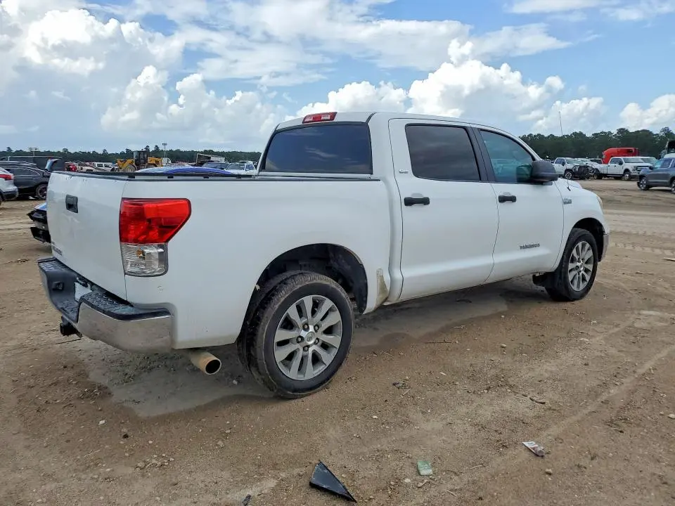 2010 TOYOTA TUNDRA   
