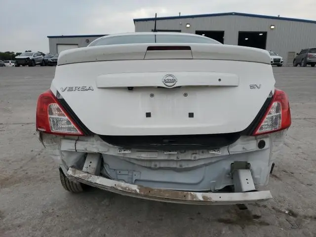 2018 NISSAN VERSA S  