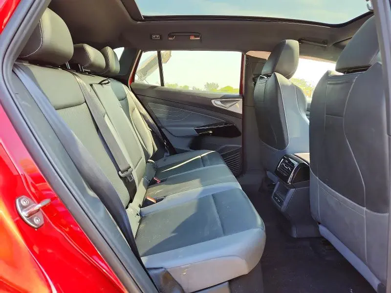 2023 VOLKSWAGEN ID.4 PRO S  
