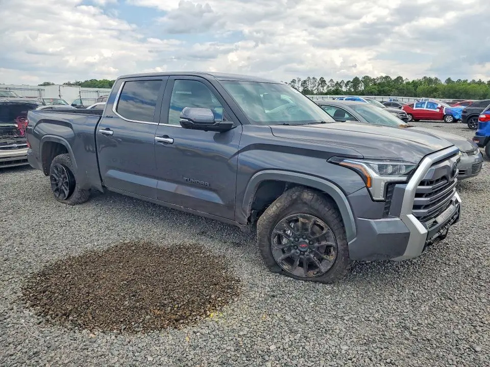 2026 TOYOTA TUNDRA LIMITED  