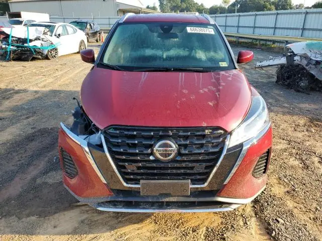 2021 NISSAN KICKS SV  