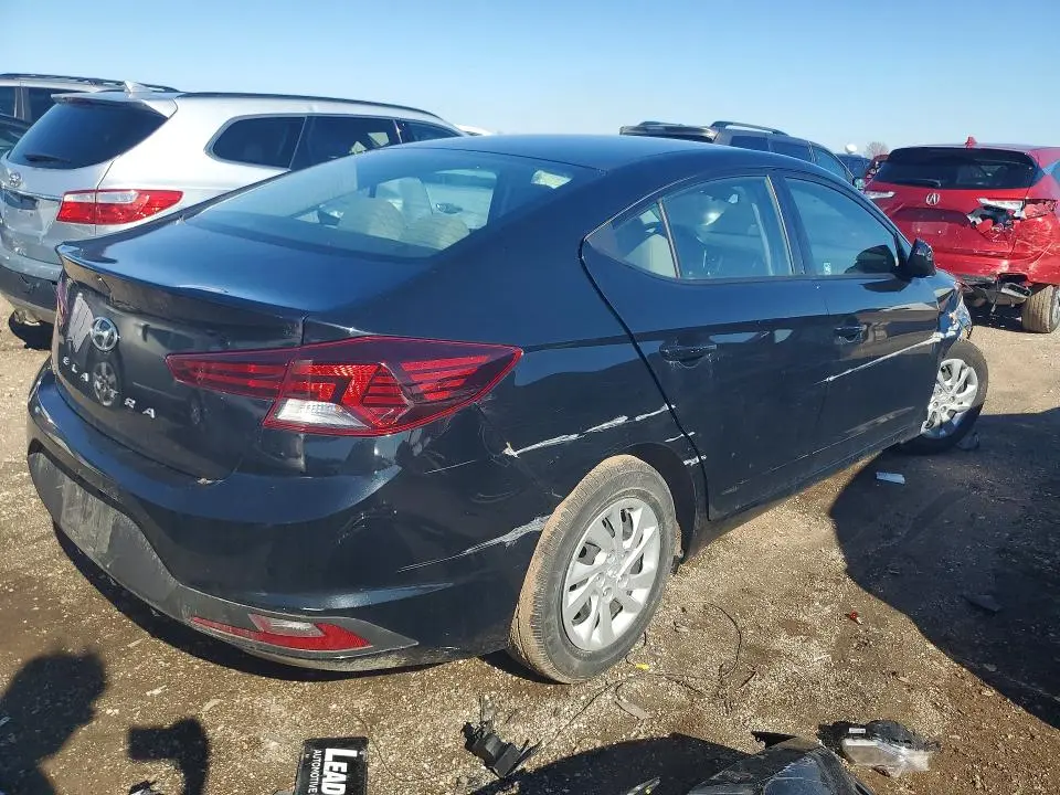 2019 HYUNDAI ELANTRA SE  
