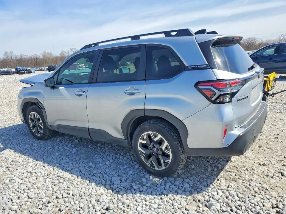 2025 SUBARU FORESTER PREMIUM  