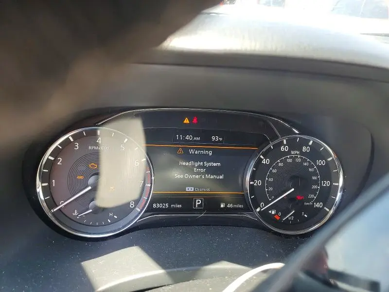 2023 INFINITI QX80 LUXE  