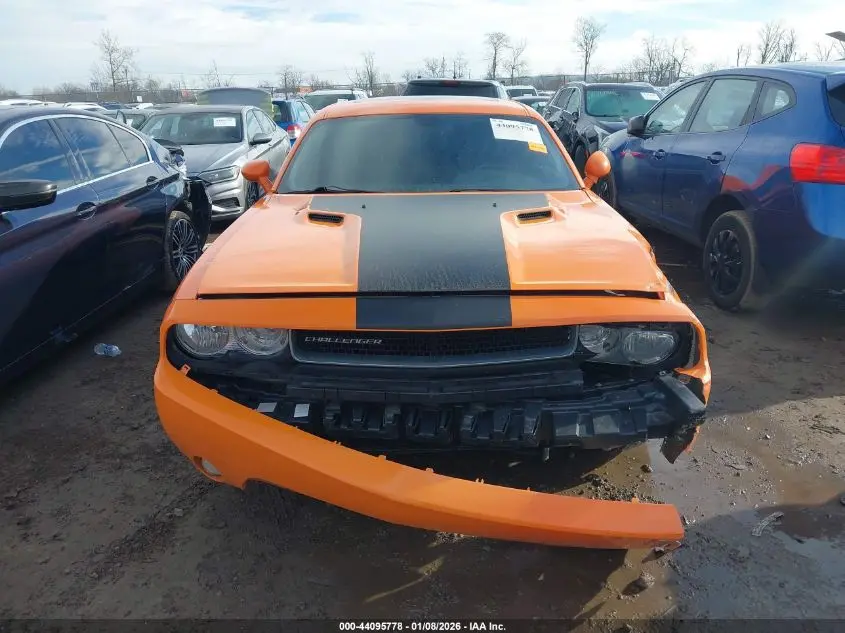 2014 DODGE CHALLENGER SXT PLUS