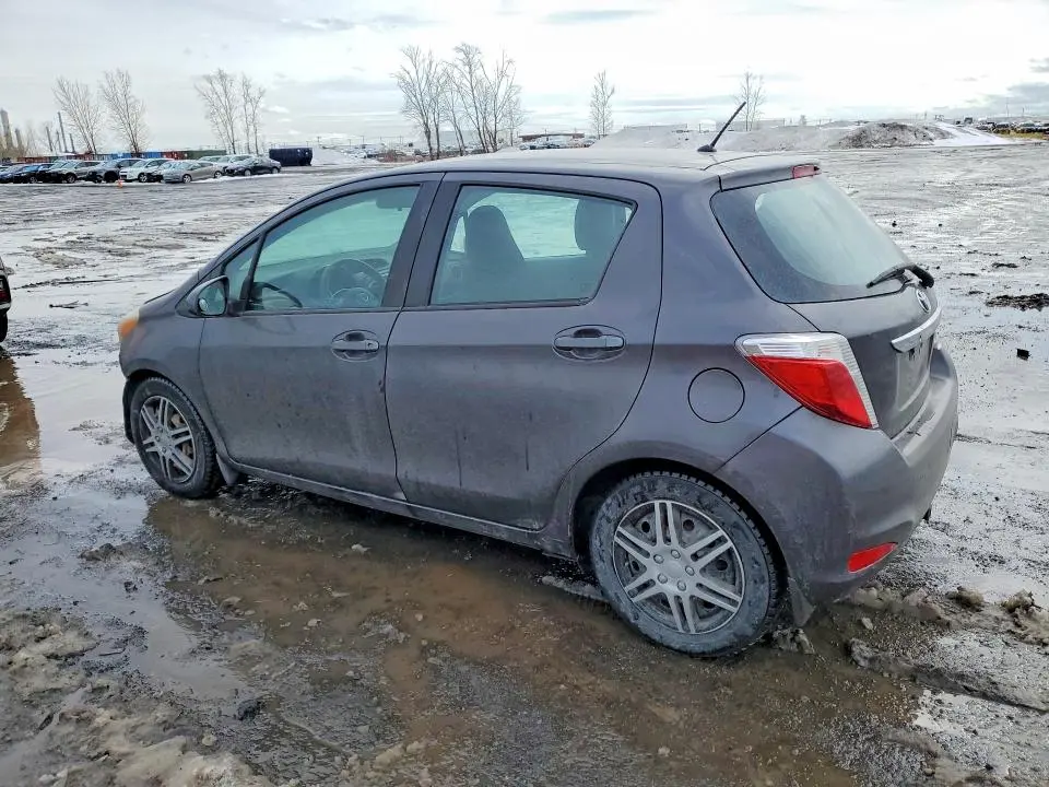 2014 TOYOTA YARIS 5-DOOR L  
