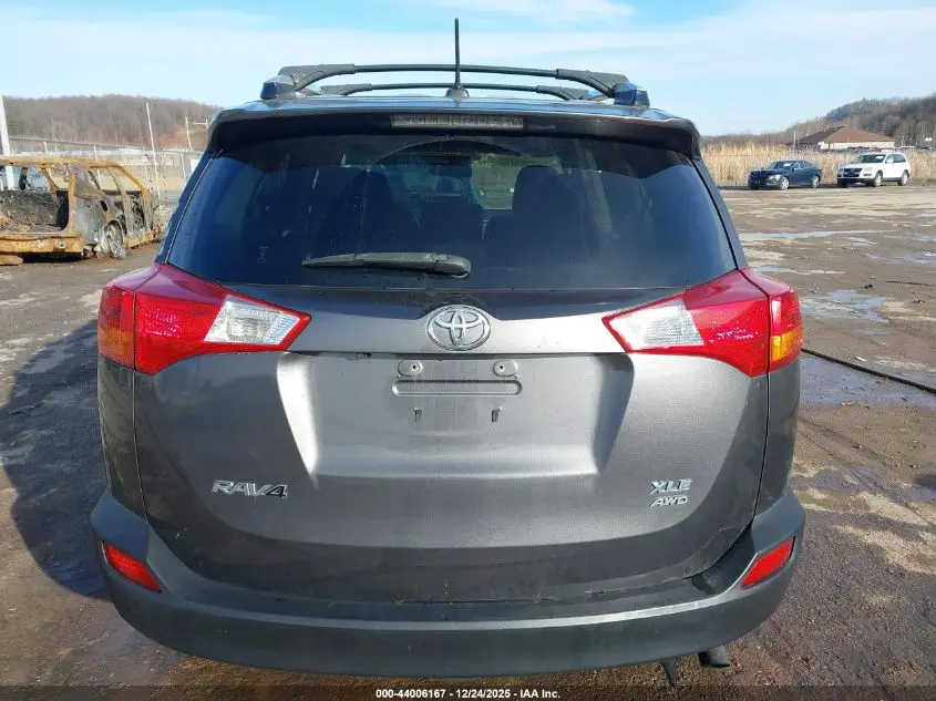 2014 TOYOTA RAV4 XLE
