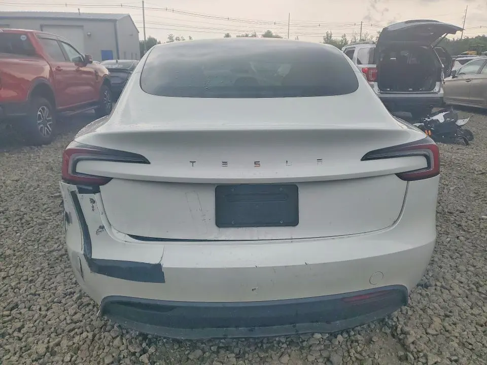 2024 TESLA MODEL 3   