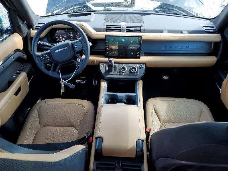 2025 LAND ROVER DEFENDER 110  