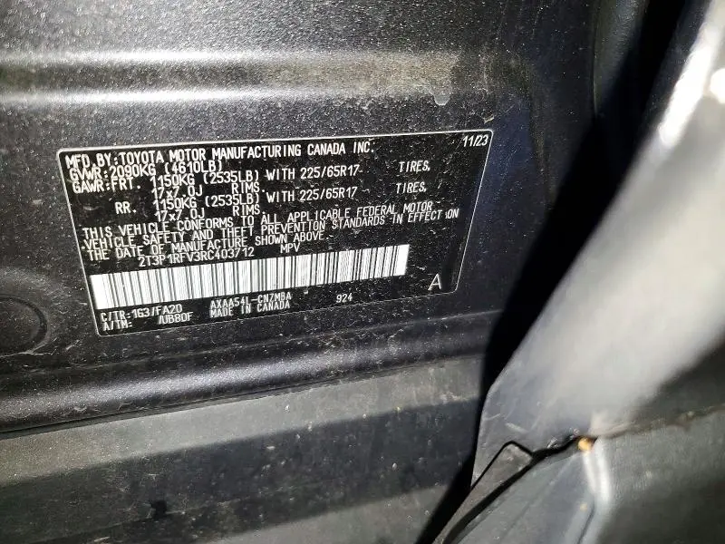 2024 TOYOTA RAV4 XLE  