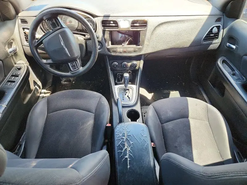2014 CHRYSLER 200 LX  