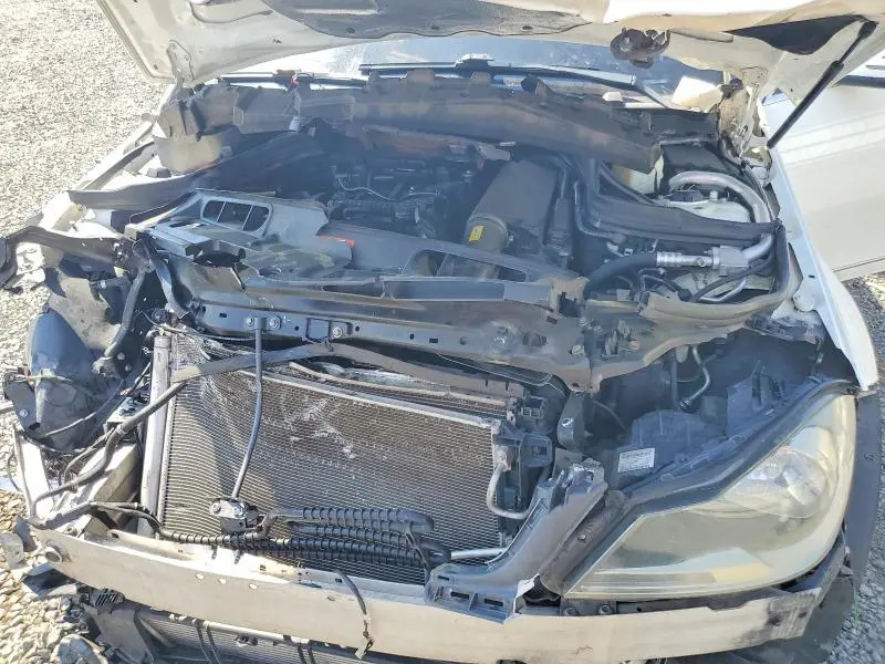 2014 MERCEDES-BENZ C 250  