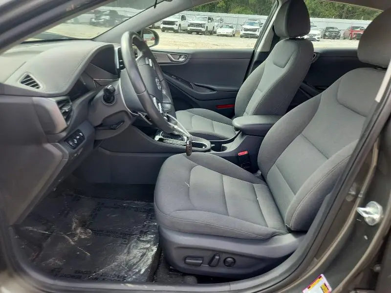 2021 HYUNDAI IONIQ SEL  