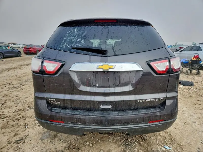 2015 CHEVROLET TRAVERSE LT  