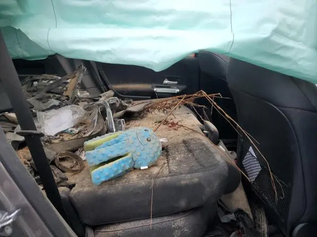 2023 MERCEDES-BENZ GLB 250  