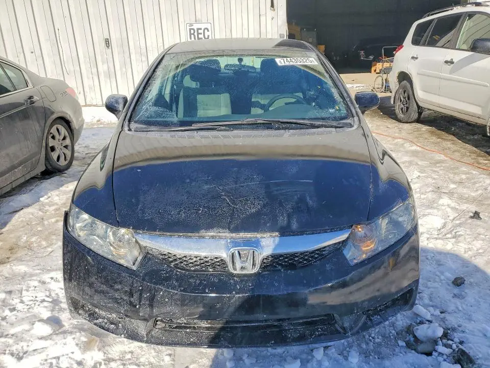 2011 HONDA CIVIC LX  