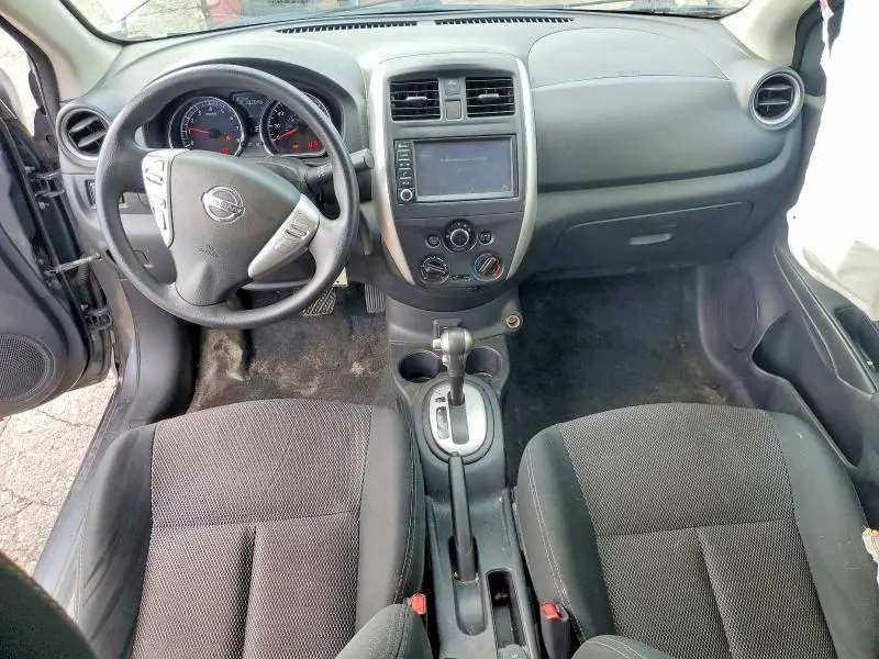 2019 NISSAN VERSA SV  