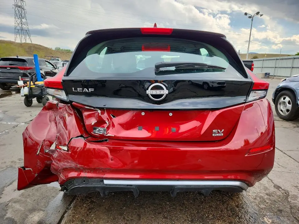 2025 NISSAN LEAF SV PLUS  