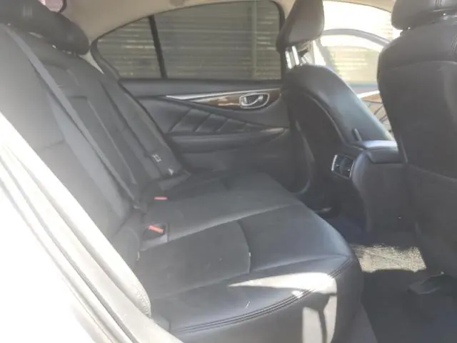 2019 INFINITI Q50 LUXE  