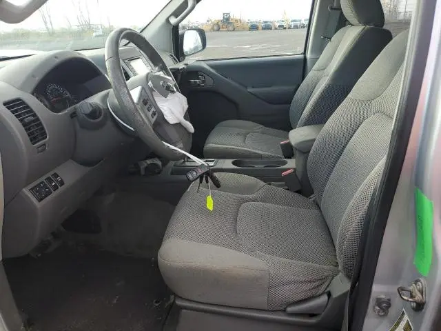 2016 NISSAN FRONTIER SV  