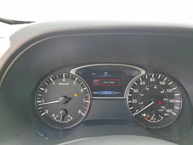 2019 NISSAN PATHFINDER SL  