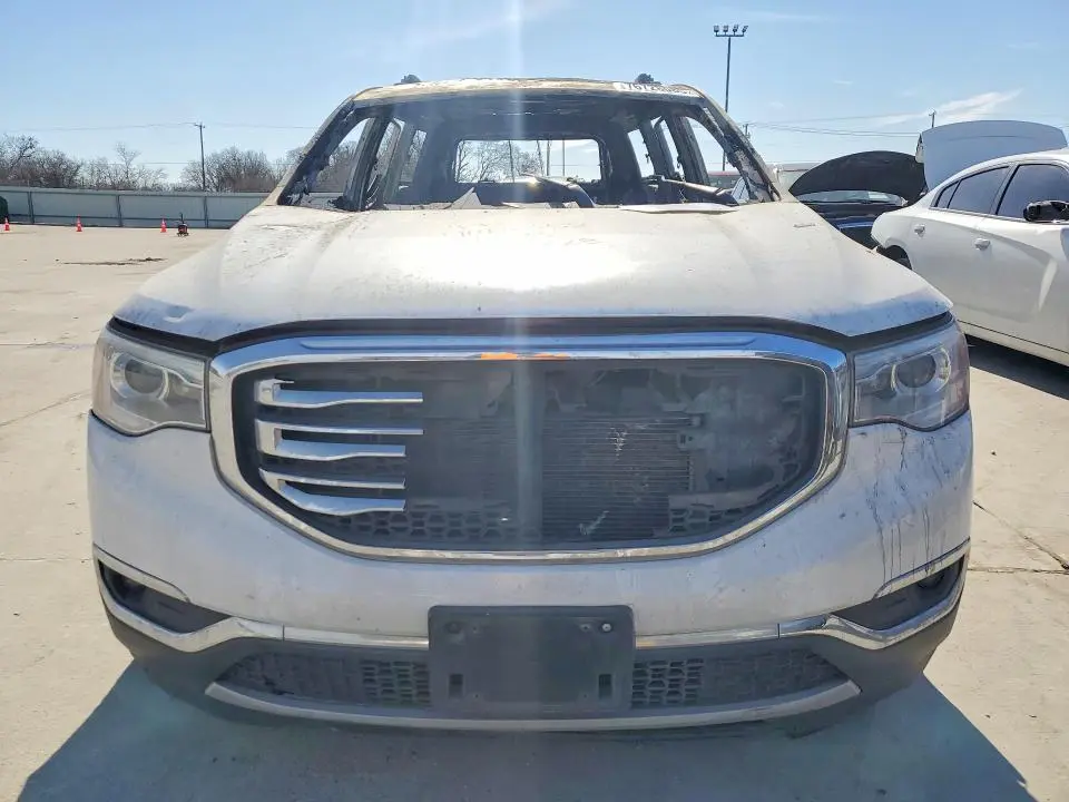 2018 GMC ACADIA SLT-1  