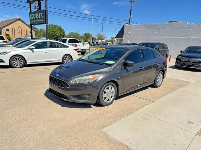 2016 FORD FOCUS S  