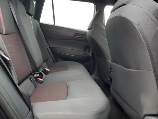 2024 TOYOTA COROLLA CROSS SE  