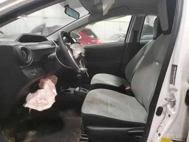 2016 TOYOTA PRIUS C   