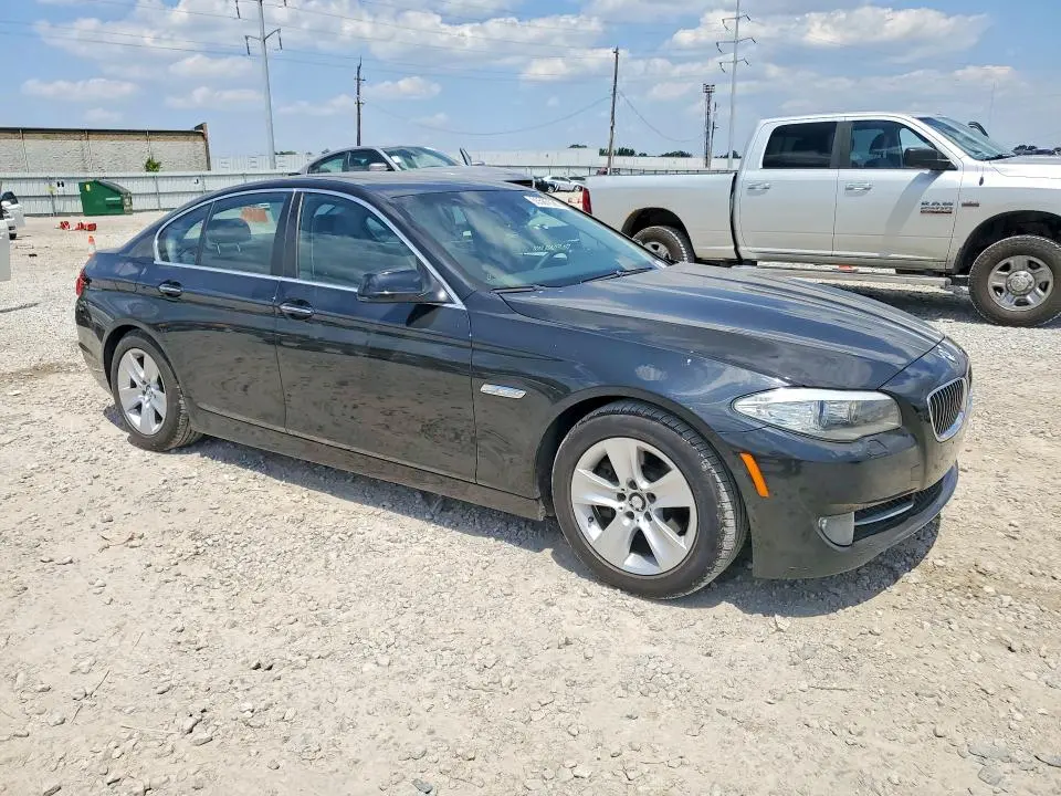 2011 BMW 528 I  