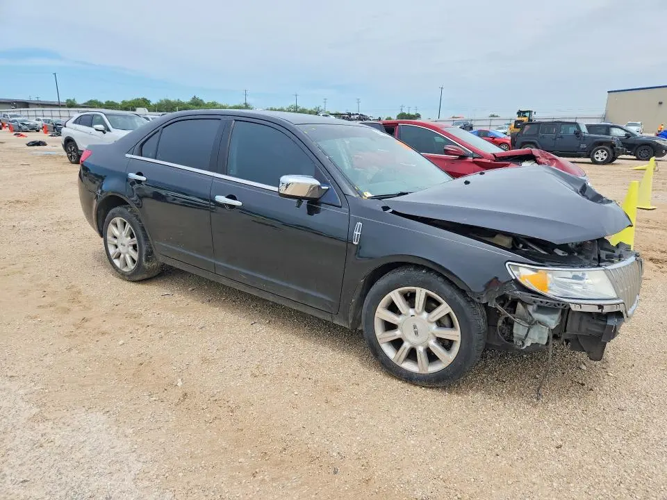 2012 LINCOLN MKZ   