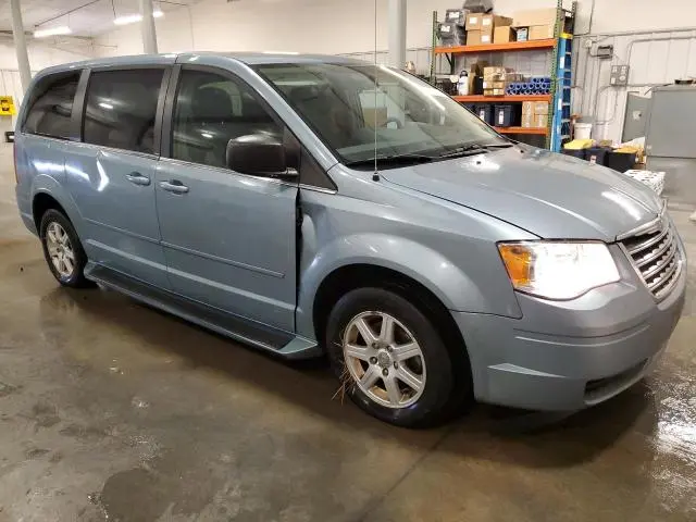 2010 CHRYSLER TOWN & COUNTRY LX  