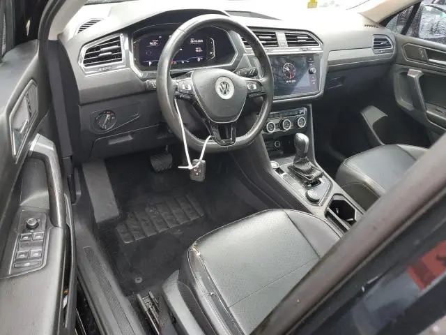 2021 VOLKSWAGEN TIGUAN SE  