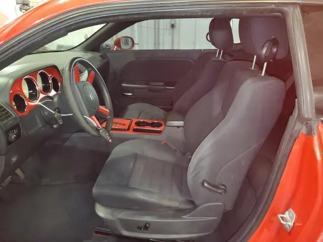 2010 DODGE CHALLENGER SE  