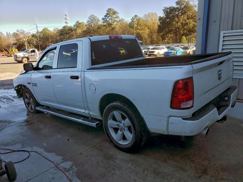 2014 RAM 1500 ST  