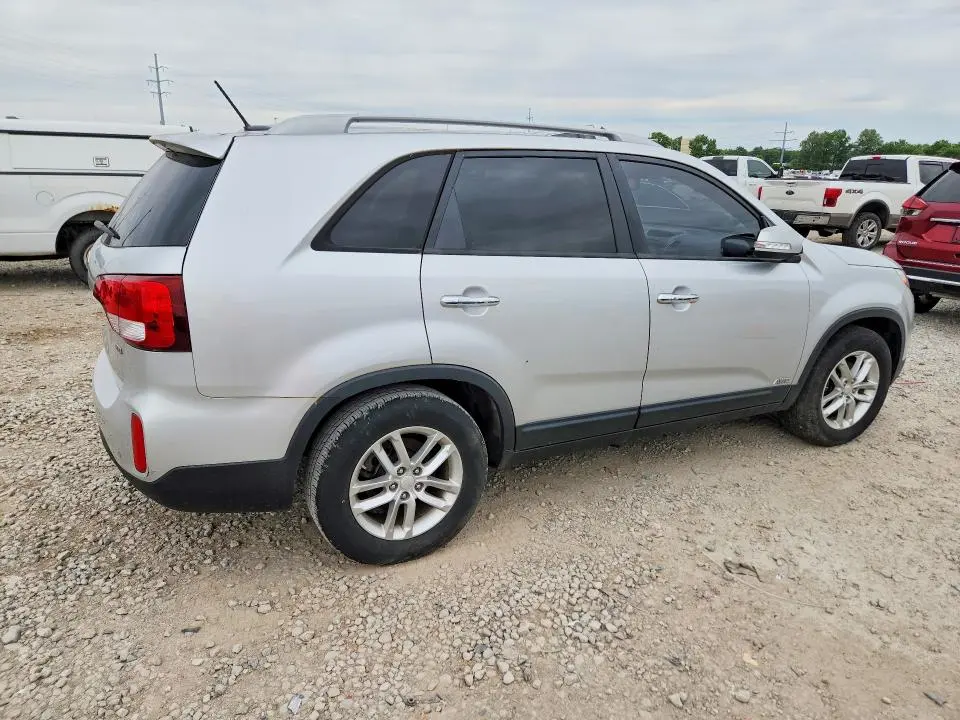 2014 KIA SORENTO   