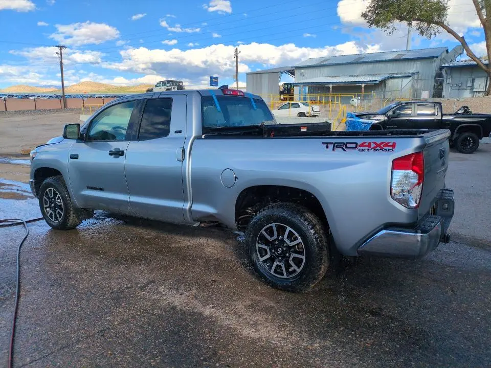 2021 TOYOTA TUNDRA SR5  