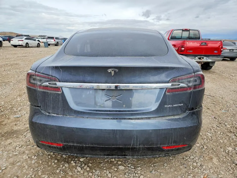 2020 TESLA MODEL S   
