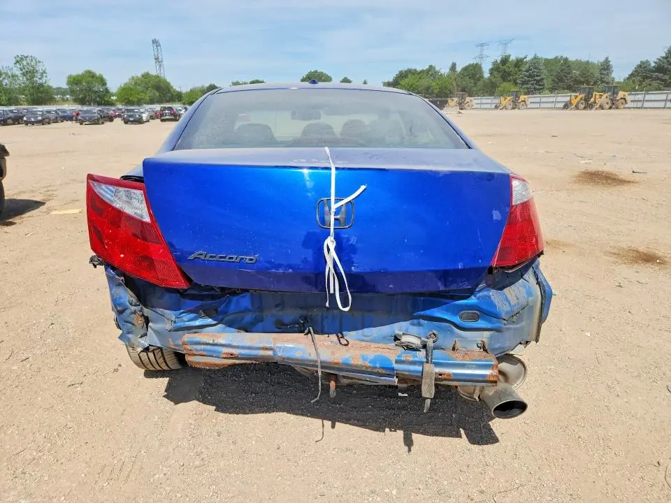 2011 HONDA ACCORD EXL  