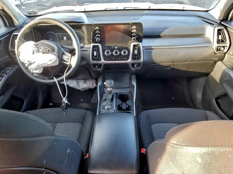2021 KIA SORENTO LX  